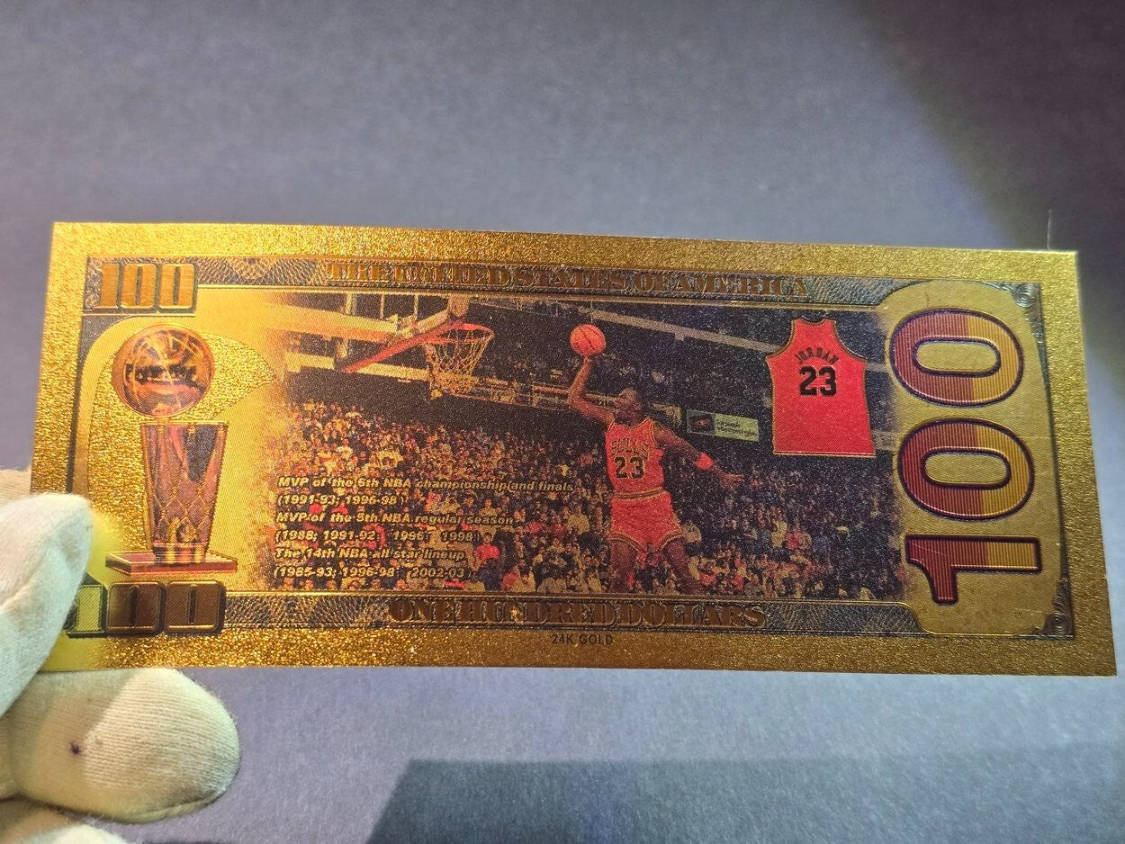 Michael Jordan ~ The "GOAT"; .9999 GOLD FOIL Note; Comes in a Collector holder