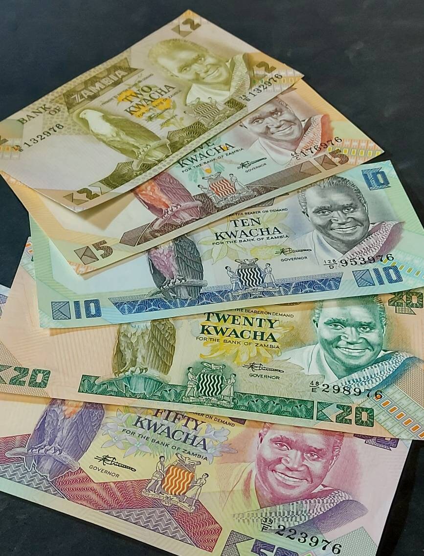 Zambia 1980's "Fish Eagle" UNIQUE 5 Note Banknote Set; Same last 3 DIGIT SERIAL number; 2, 5, 10, 20 and 50 Kwatcha; All Uncirculated