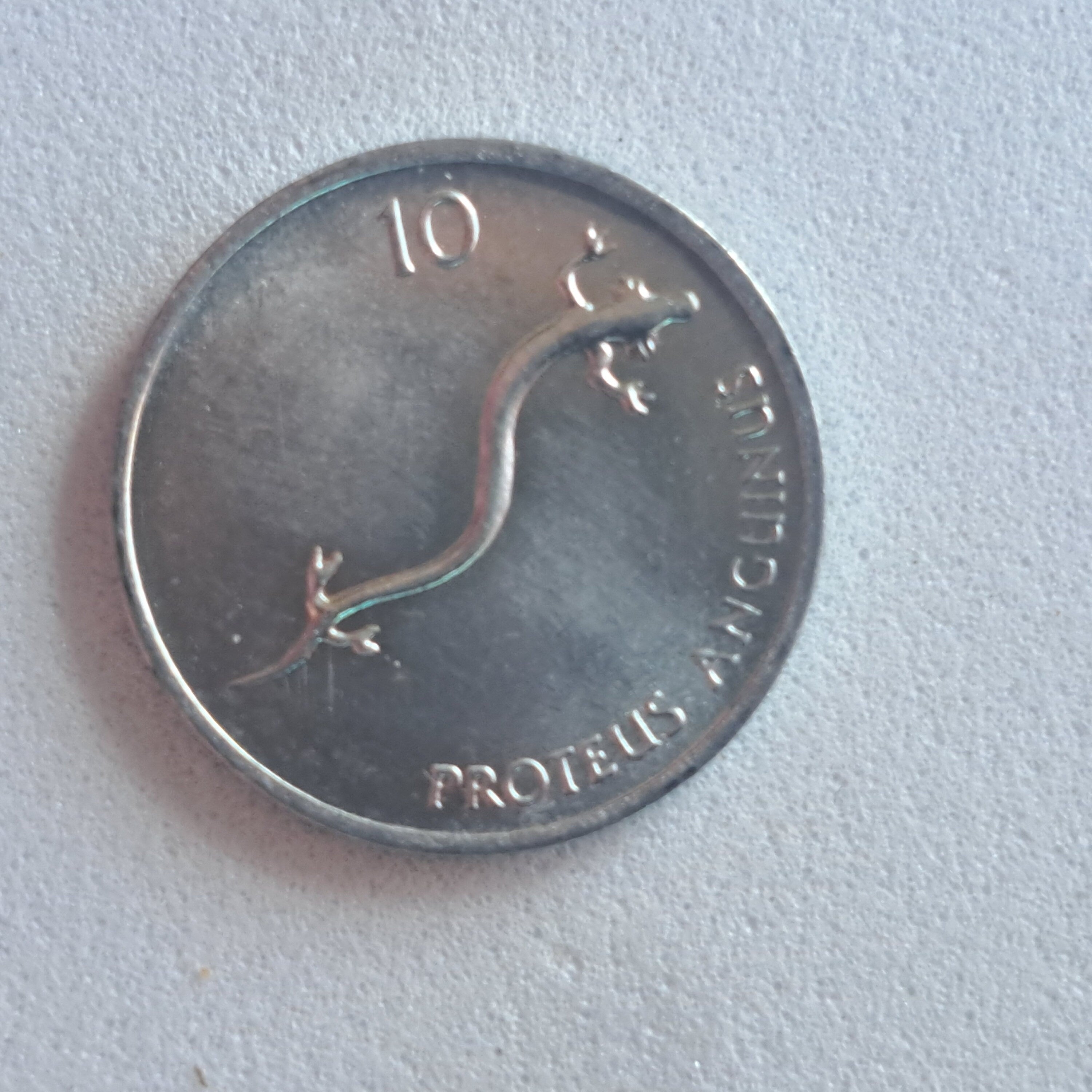 SLOVENIA 10 Stotinov Coin; UNCIRCULATED from 1992; KM7; features the Olm Salamander