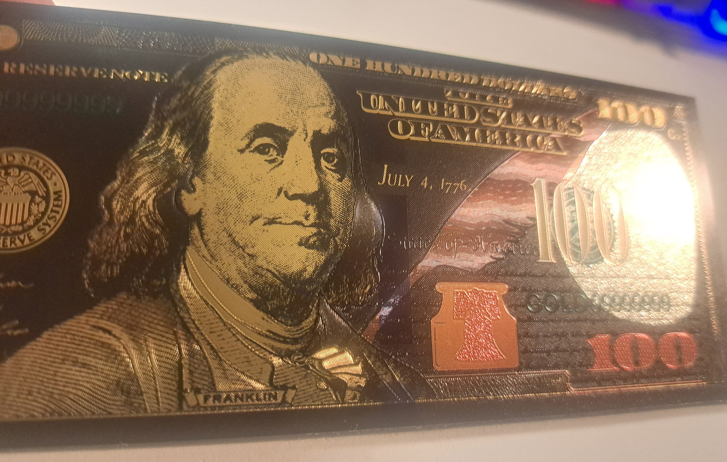 USA 100 Dollar Black .9999 GOLD FOIL Note from 2009 Series; Beautiful collector piece and design