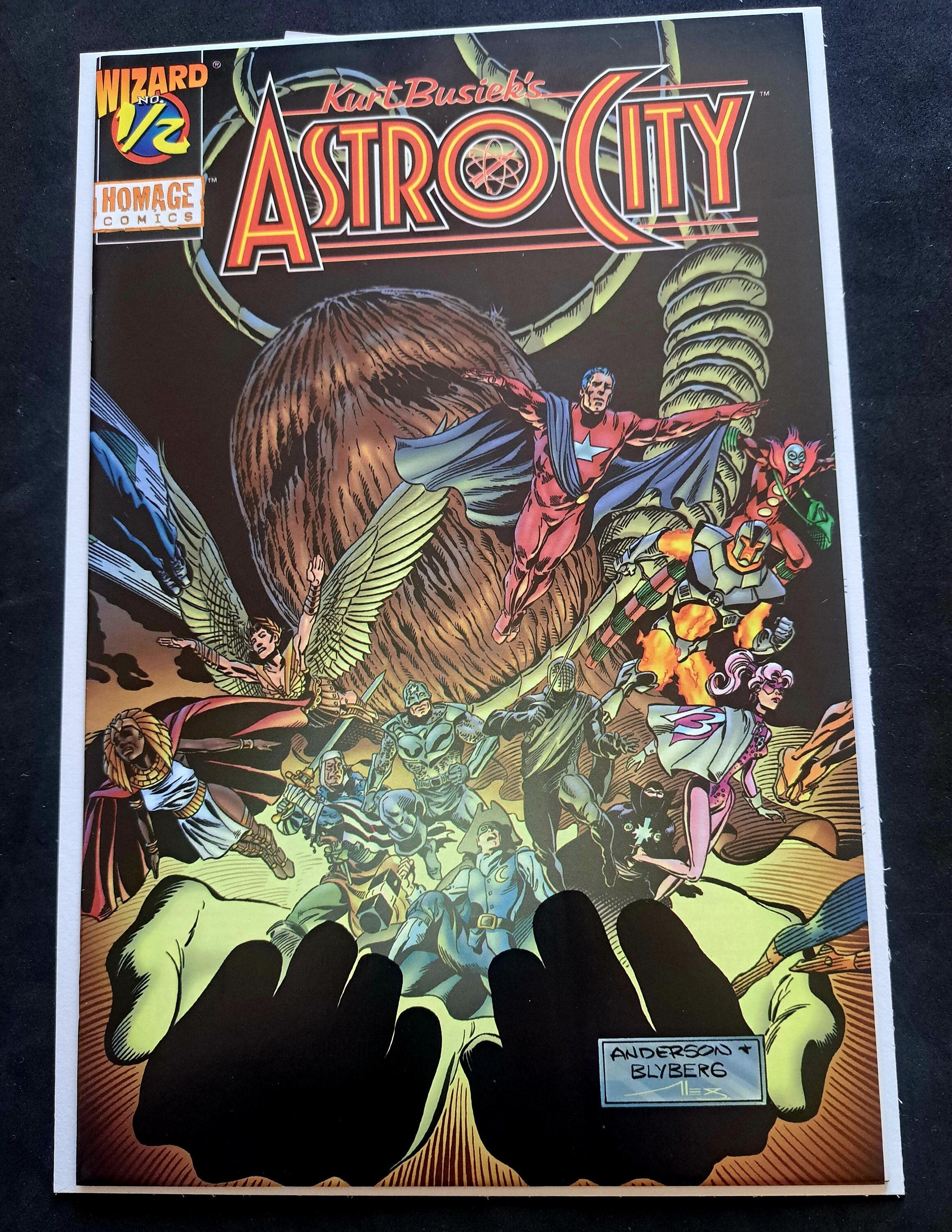 ASTRO CITY #1/2 Wizard Limited edition from 1996; Certificate of Authenticity; Kurt Busiek Art; High Grade (NM 9.2)