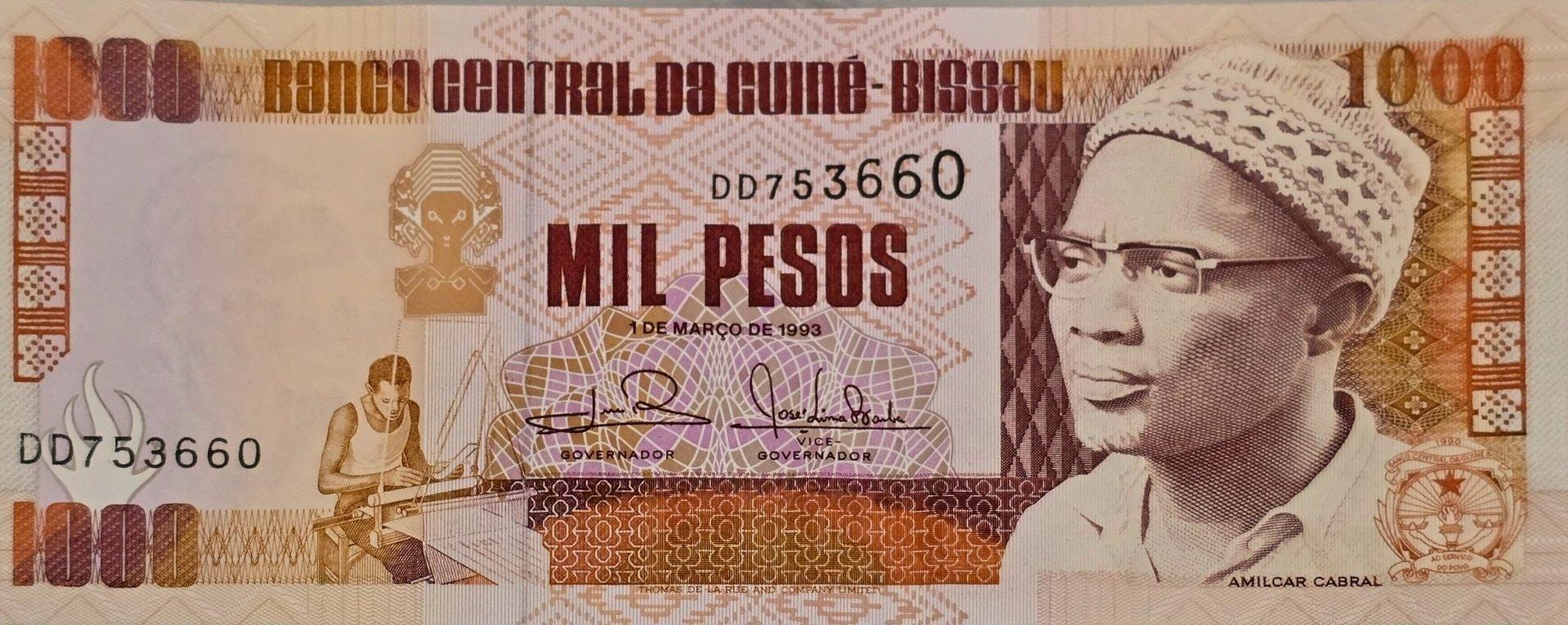 GUINEA-BISSAU 1000 Pesos Banknote, P-13b, Uncirculated from 1993; Nudity