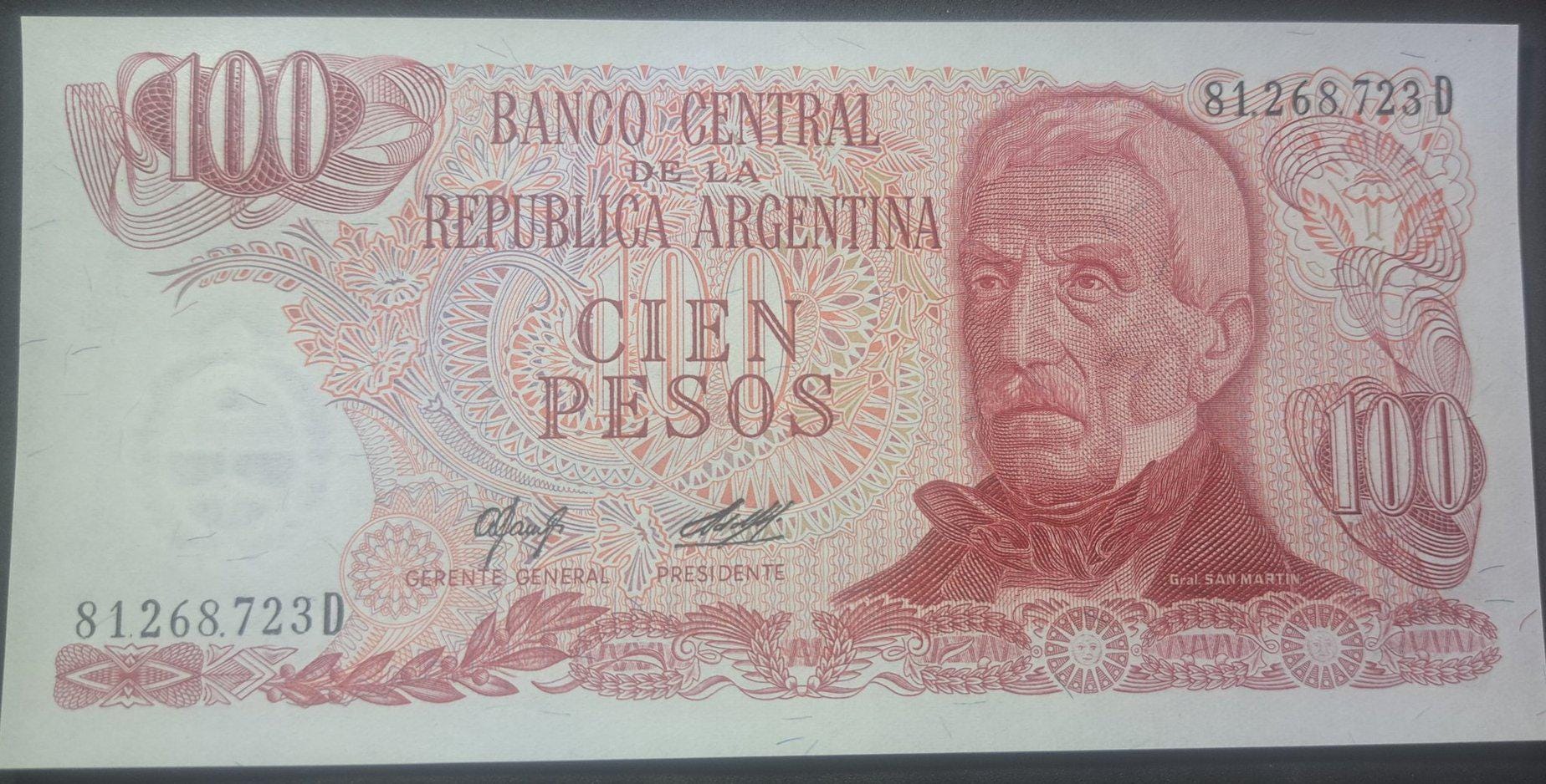 Argentina 100 Pesos, P-302b; UNCIRCULATED; 1976-78; features the coastline of Ushuaia