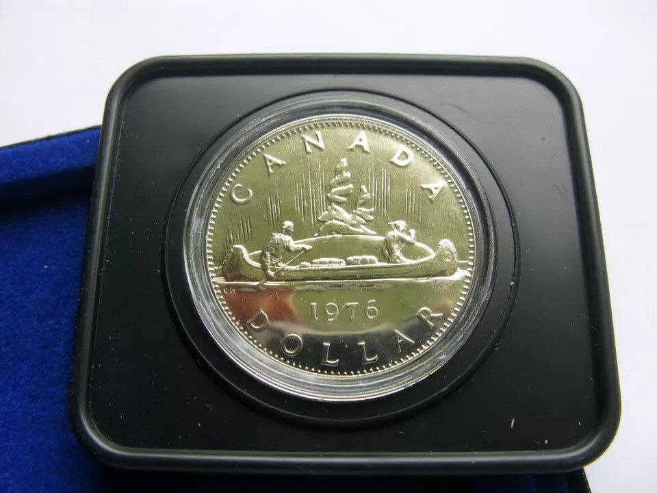 1976 Canada CASED Nickel Dollar, Voyageur Dollar, Features Queen Elizabeth II
