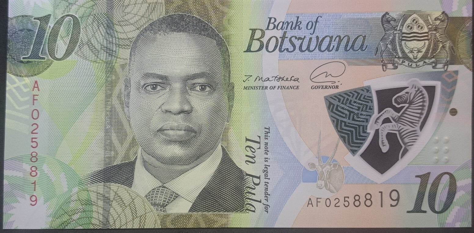 BOTSWANA 10 Pula, B-130b, UNCIRCULATED; 2020, features a Coat of Arms with Zebra