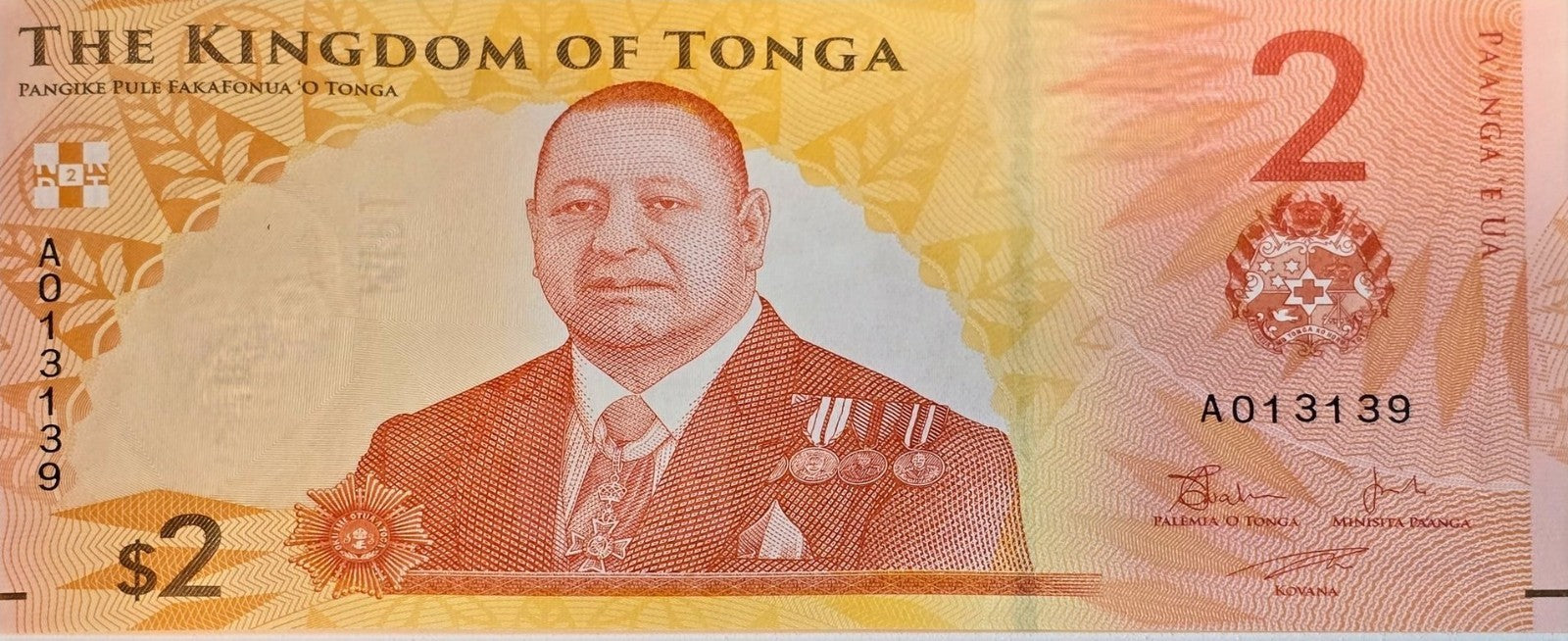 Tonga 2 Paanga Banknote, B-225a, UNCIRCULATED from 2023; features Leaping Whale