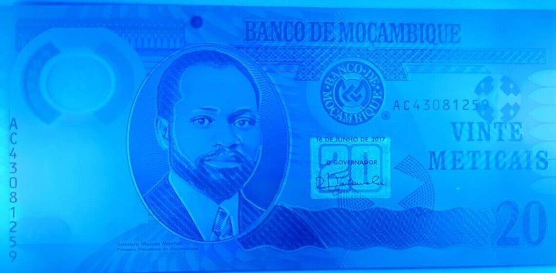 MOZAMBIQUE 20 Meticais; P -149b; Crisp UNC; 2017; POLYMER; Features a Rhinoceros