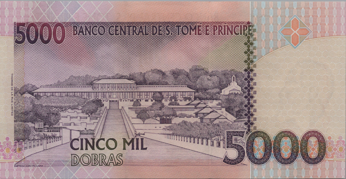 Saint Thomas & Prince 5000 Dobras, P65c; Prefix AA; Uncirculated, 2004