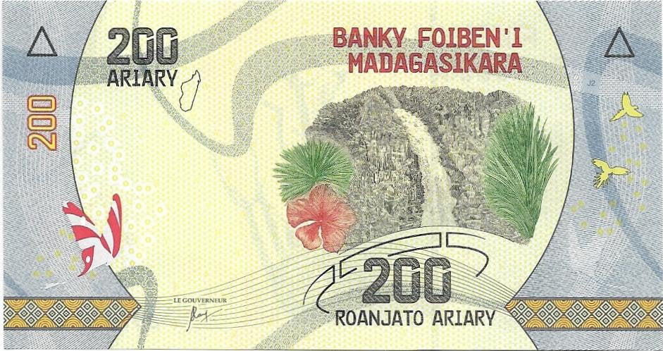 MADAGASCAR 4 Banknote SET, 100 to 1000 Ariary; 2017, features Butterfly Silhouettes