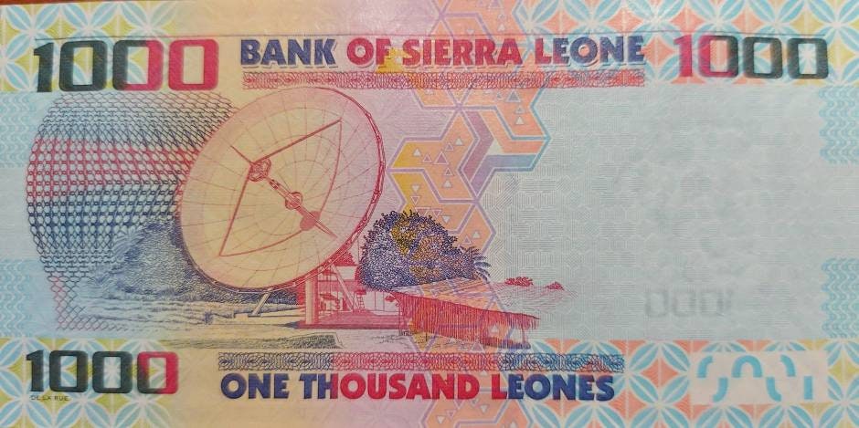 SIERRA LEONE 1000 Leones P30b; UNCIRCULATED, 2013; Features Lion Head watermark