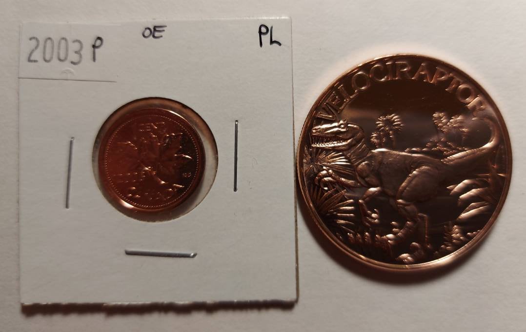 APATOSAURUS in 1 Oz. COPPER Collector Rounds; in 2x2 Holder ~ 1 OZ Pure .999 Copper