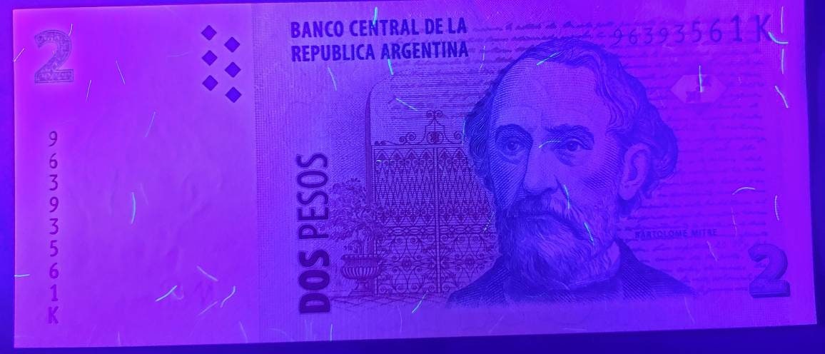 Argentina 2 Pesos, P-352, Series K; Signature variety; 2002, UNCIRCULATED; Features Mitre Museum