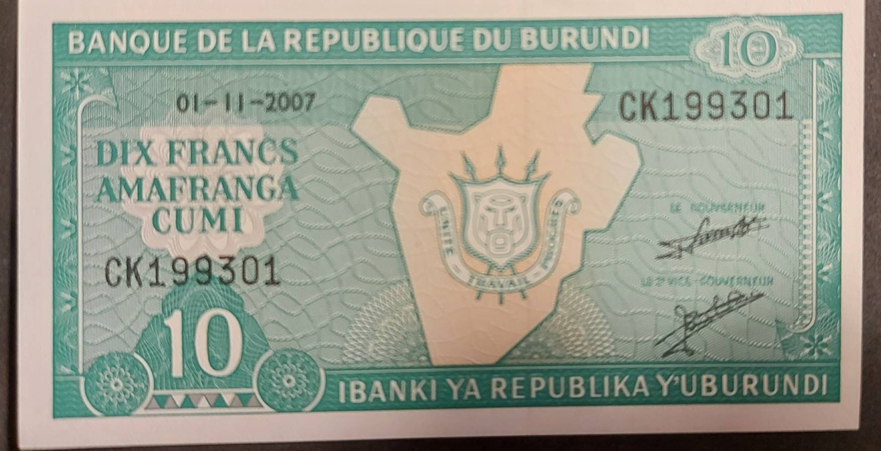 Burundi 10 Francs Banknote; P - 33e from 2007; Uncirculated; SIGNATURE VARIETY