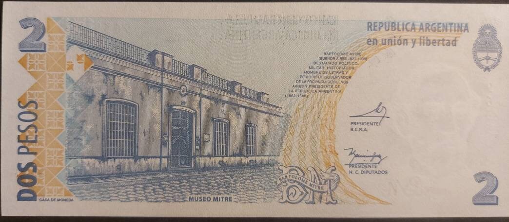 Argentina 2 Pesos, P-352, Series K; Signature variety; 2002, UNCIRCULATED; Features Mitre Museum