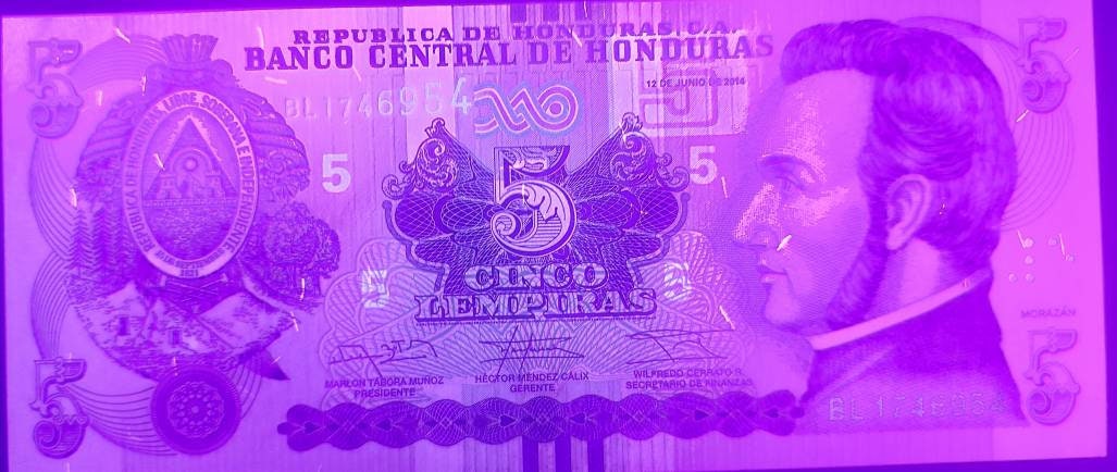 HONDURAS 5 Lempiras Banknote; P-98b; UNCIRCULATED from 2014; featuring the Battle of Trinidad (1827)