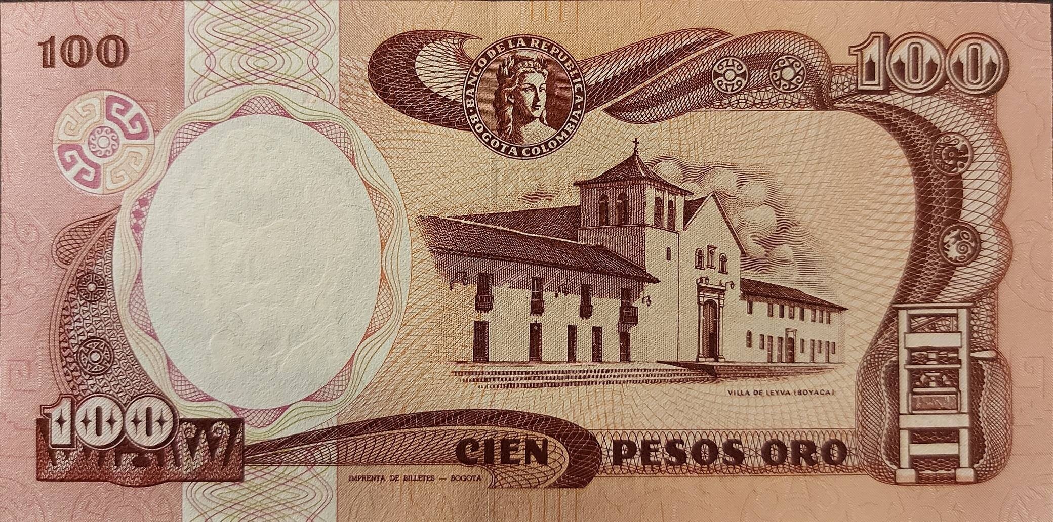 COLOMBIA 100 Peso Oro Banknote; P-426e; UNCIRCULATED from 1990; features Leyva Village