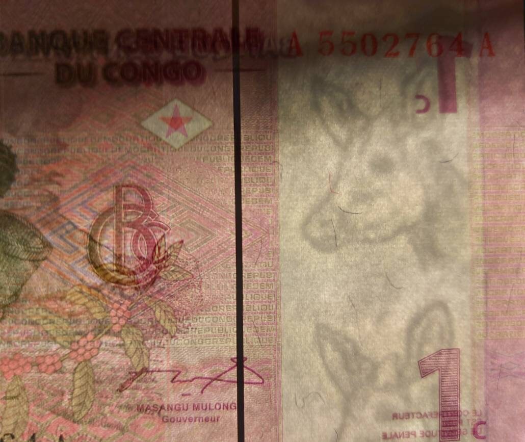 Congo 1 Centime Banknote; P-80 - UUNCIRCULATED from 1997; features the Nyirogongo Volcano; Series A