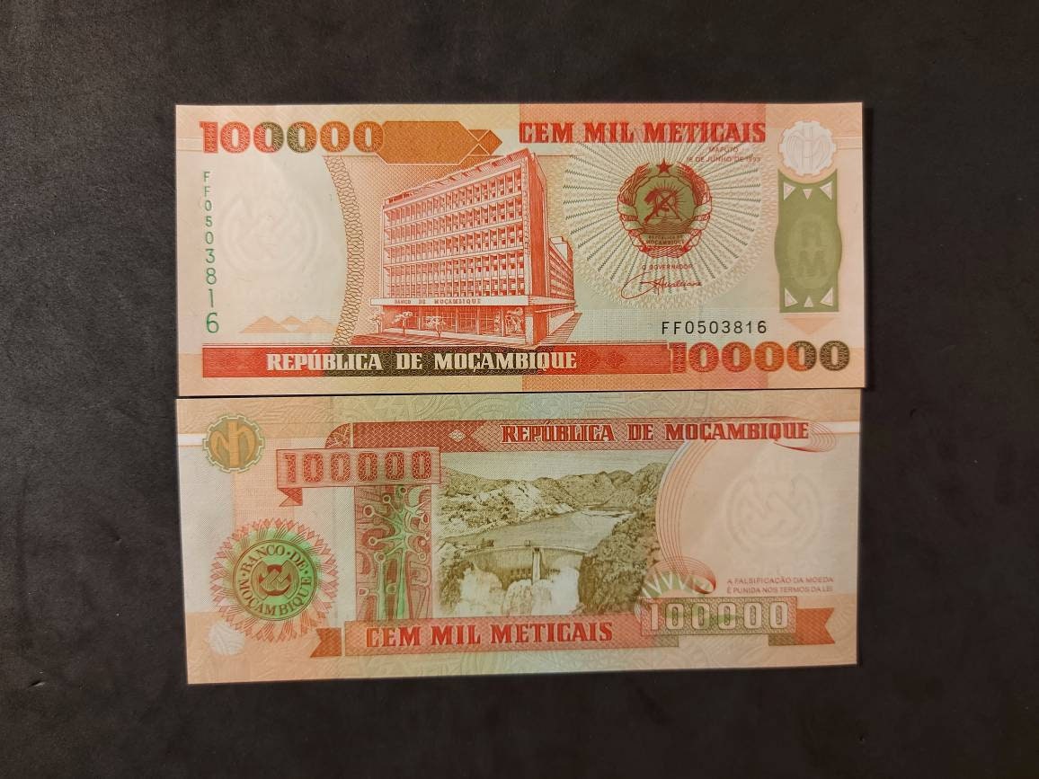 MOZAMBIQUE 100000 Meticais; P139; UNCIRCULATED; 1993; Hydroelectric Dam
