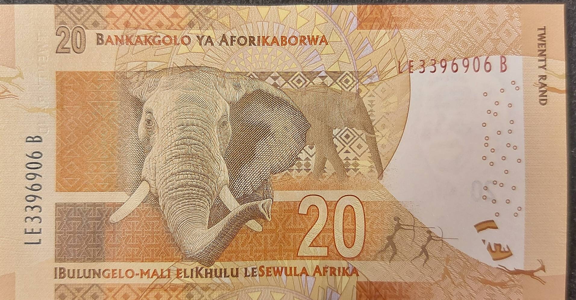 SOUTH AFRICA 20 Rand; P-139b; Uncirculated, 2016; features a Nelson Mandela and a Beautiful ELEPHANT