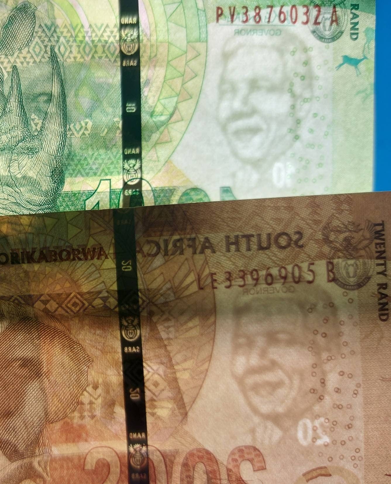 SOUTH AFRICA 10 Rand; P-138b; Uncirculated, 2016; features a Nelson Mandela and a Beautiful ELEPHANT