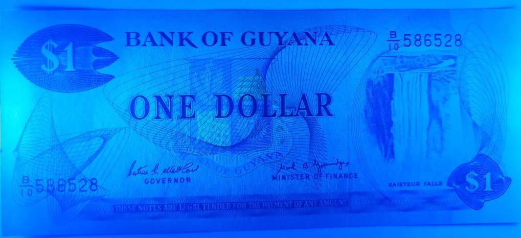 Guyana 1 Dollar, P-21f, 1989; UNCIRCULATED featuring the Kaieteur Waterfalls