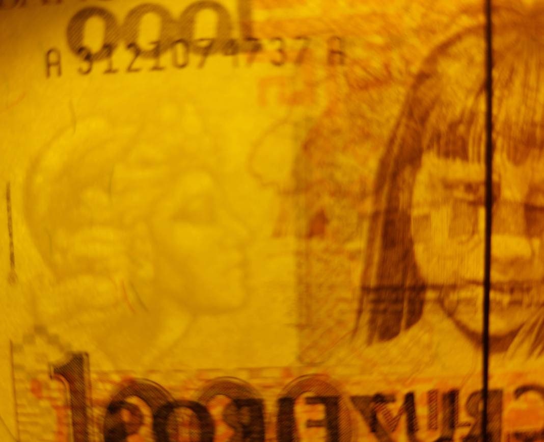 BRAZIL 1000 Cruzeiros; P-231a; Uncirculated from 1990; features a map of Brazil, Native Children and C Rondon