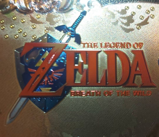 LINK from The Legend of Zelda: Breath of the Wild;  .9999 GOLD FOil 10000 Yen Note; Comes in a collector display holder