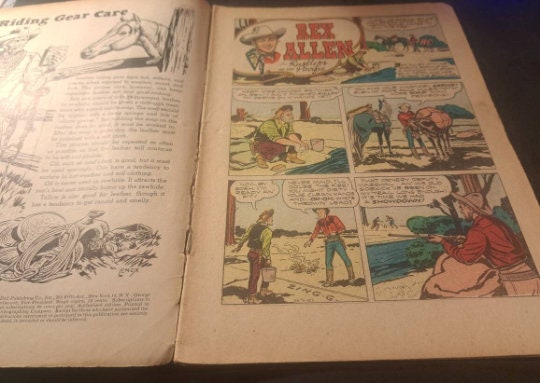 REX ALLeN #4: Rustlers of the Pacific from 1952; A Silver Age Dell Comic; (VG); Rex Allen Photo Cover and Back with his Horse