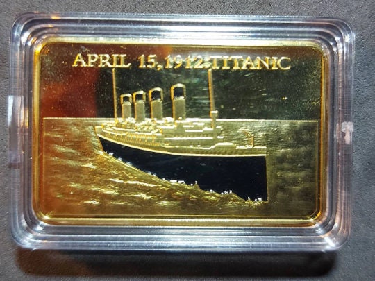 TITANIC Commemorative Coin ~ Gold Layered ~ Rectangular Coin ~ Great Gift ~ 28 Grams (1 Ounce) In Special Capsule