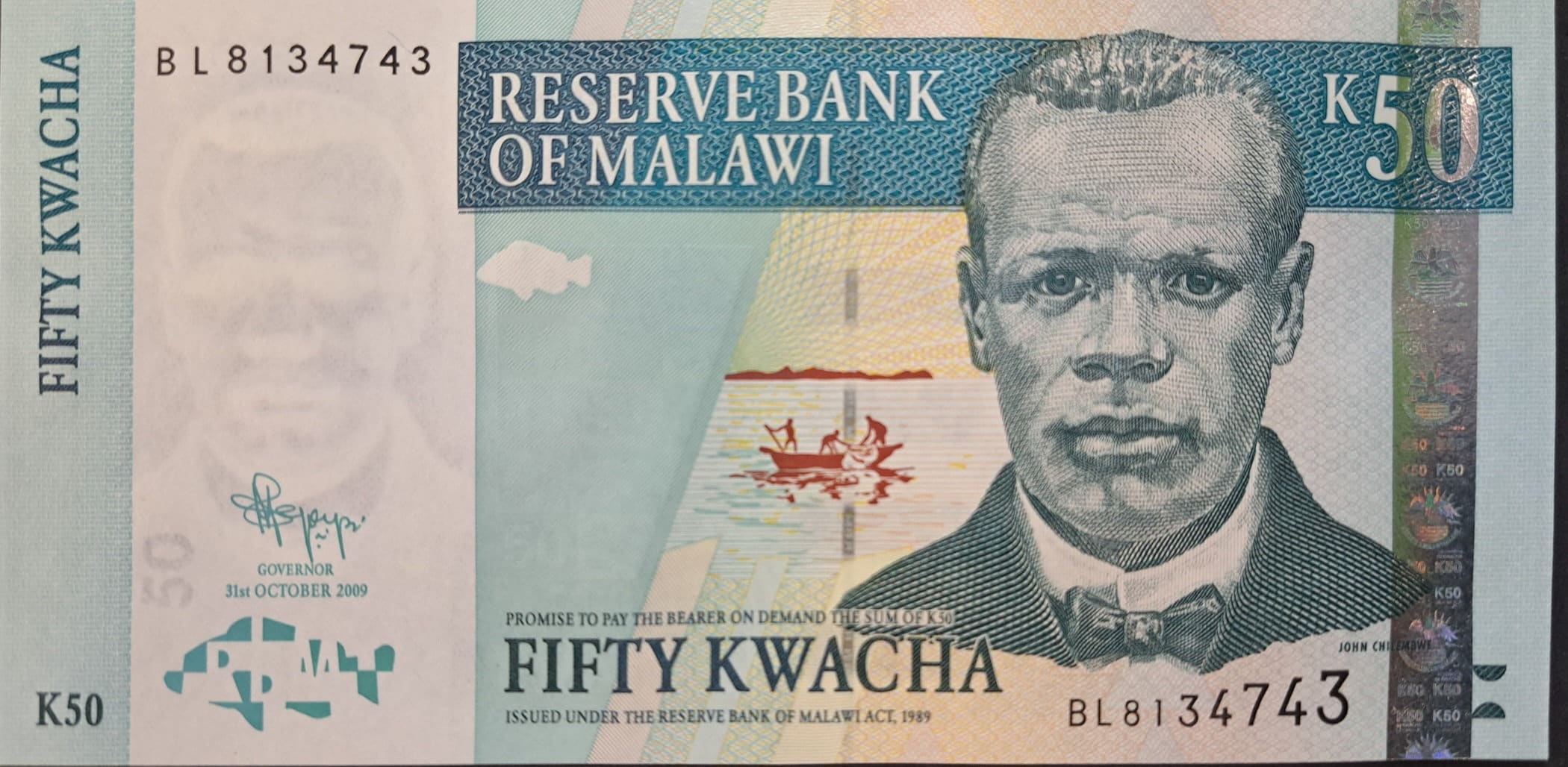 MALAWI 50 Kwacha, P-53d; UNCIRCULATED, 2009; features Independence Arch