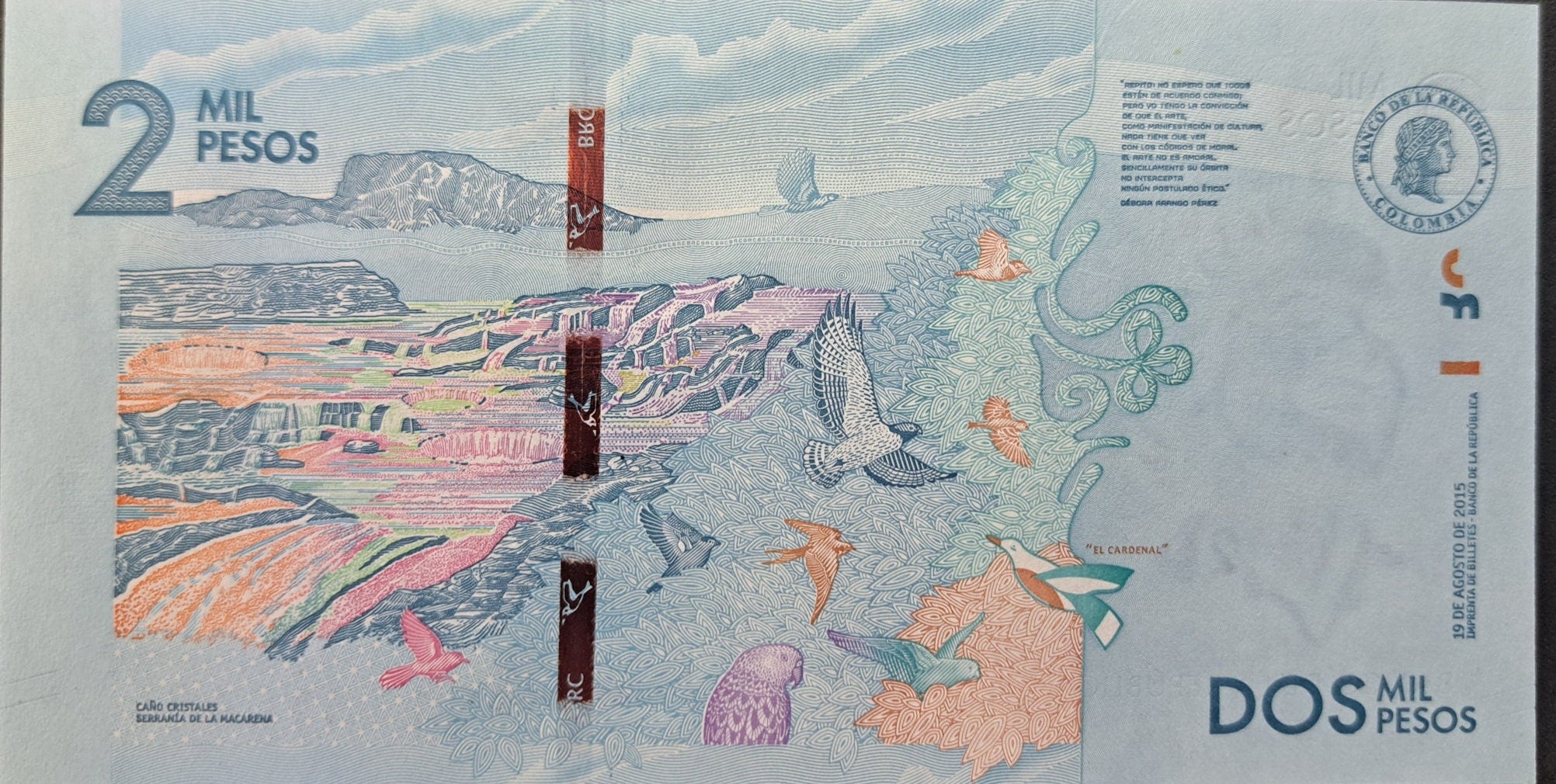 COLOMBIA 2000 Pesos P- 458a UNCIRCULATED from 2015; features birds; Debora Cristales