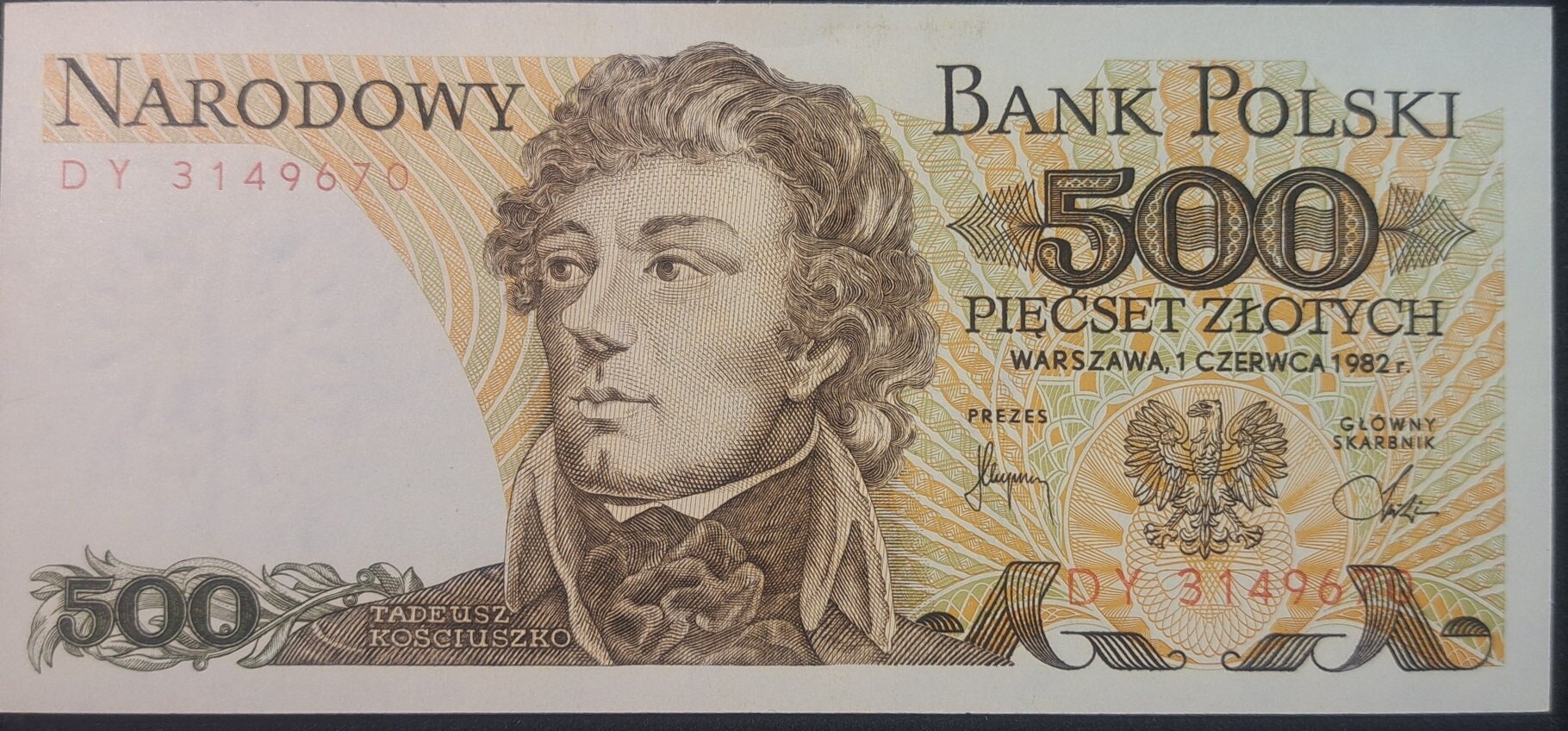 POLAND 500 Zlotych, P-145d, 1982; UNCIRCULATED; features T. Kosciuszko