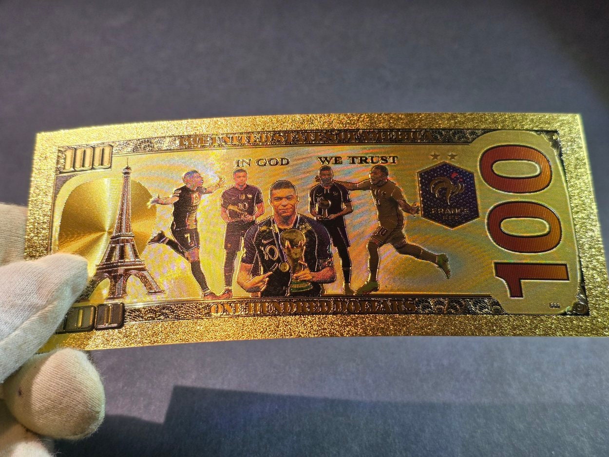 KYLIAN MBAPPE with the Golden Boot; .9999 GOLD FOiL Note; Fan Collectible; Colorful; Comes in a Collector Display holder