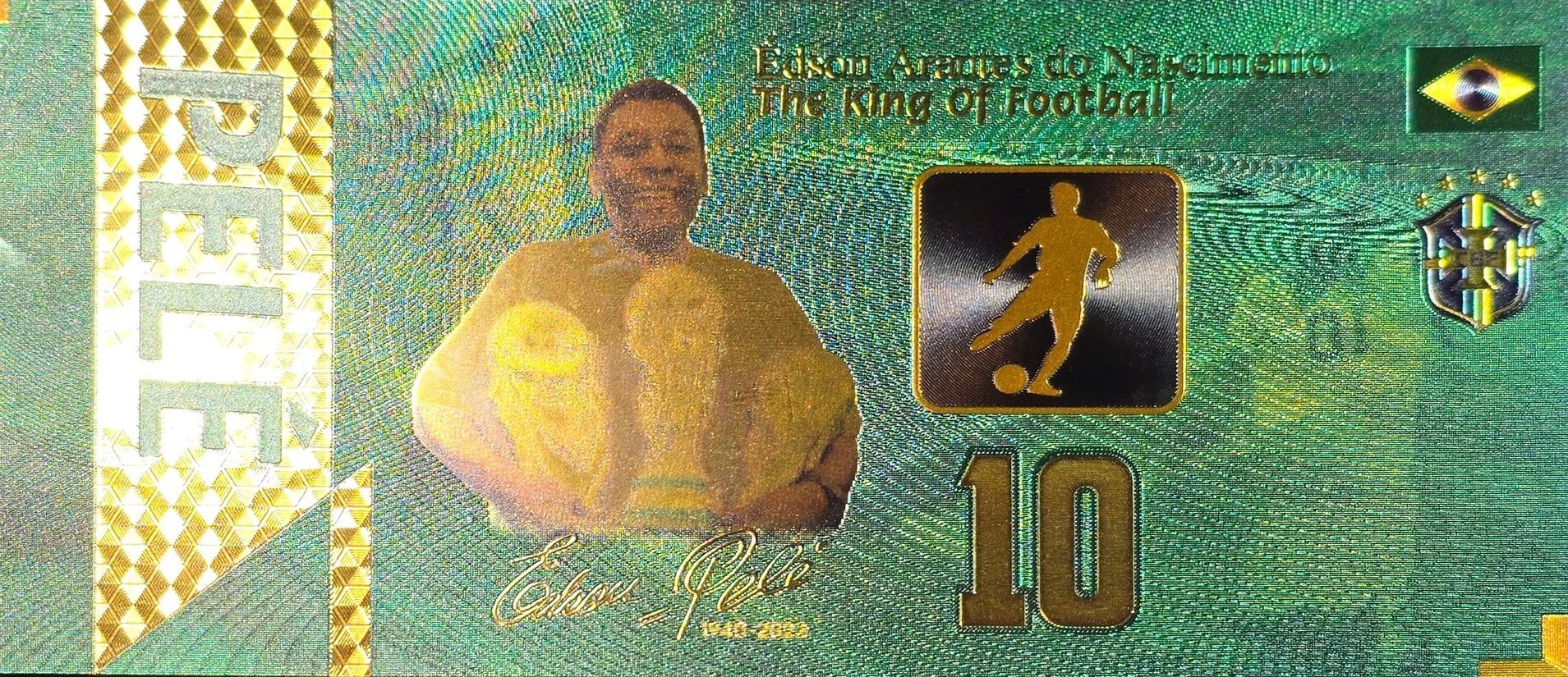 PELE With 3 World Cup Trophies; The "King Of Football";  .9999 GOLD FOIL Note; Fan Collectible;Colorful; Comes in a Collector Display holder