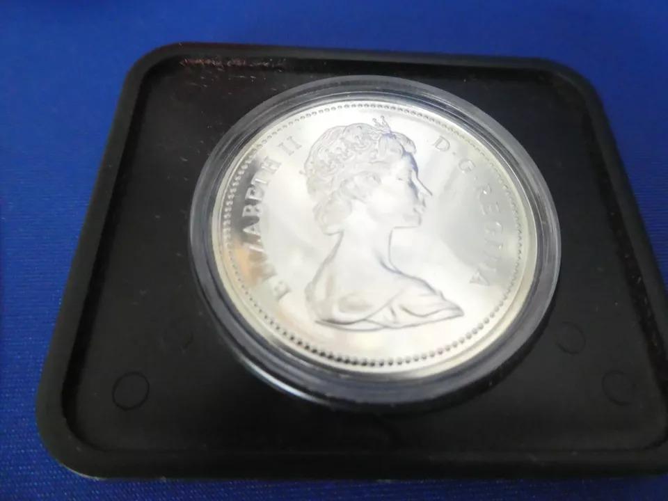 1974 Canada CASED Nickel Dollar, WINNIPEG Centenary, Features Queen Elizabeth II