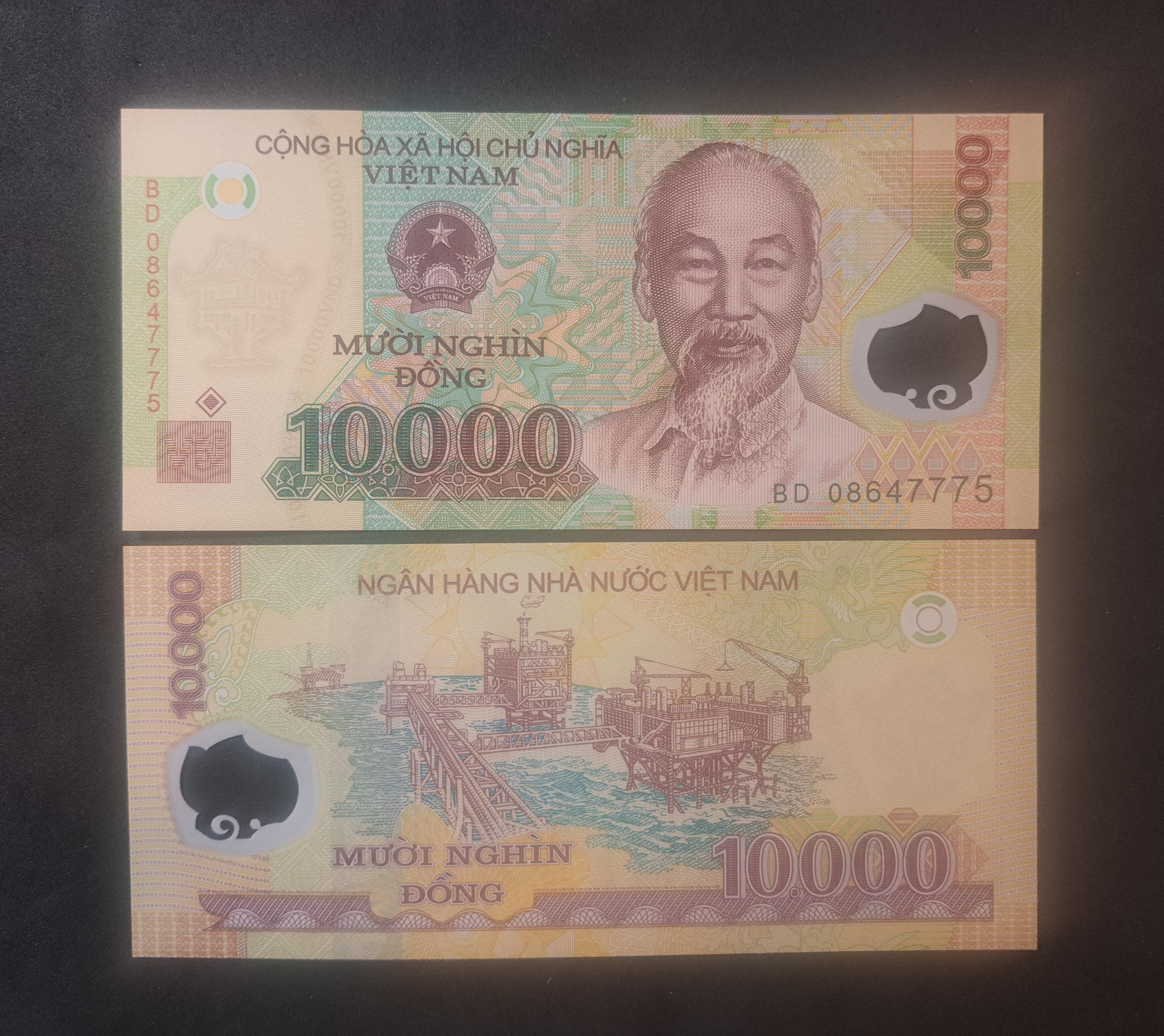 VIET NAM 10000 Dong; P - 119c; UNC; 2008; Polymer; Features Oil Rigs