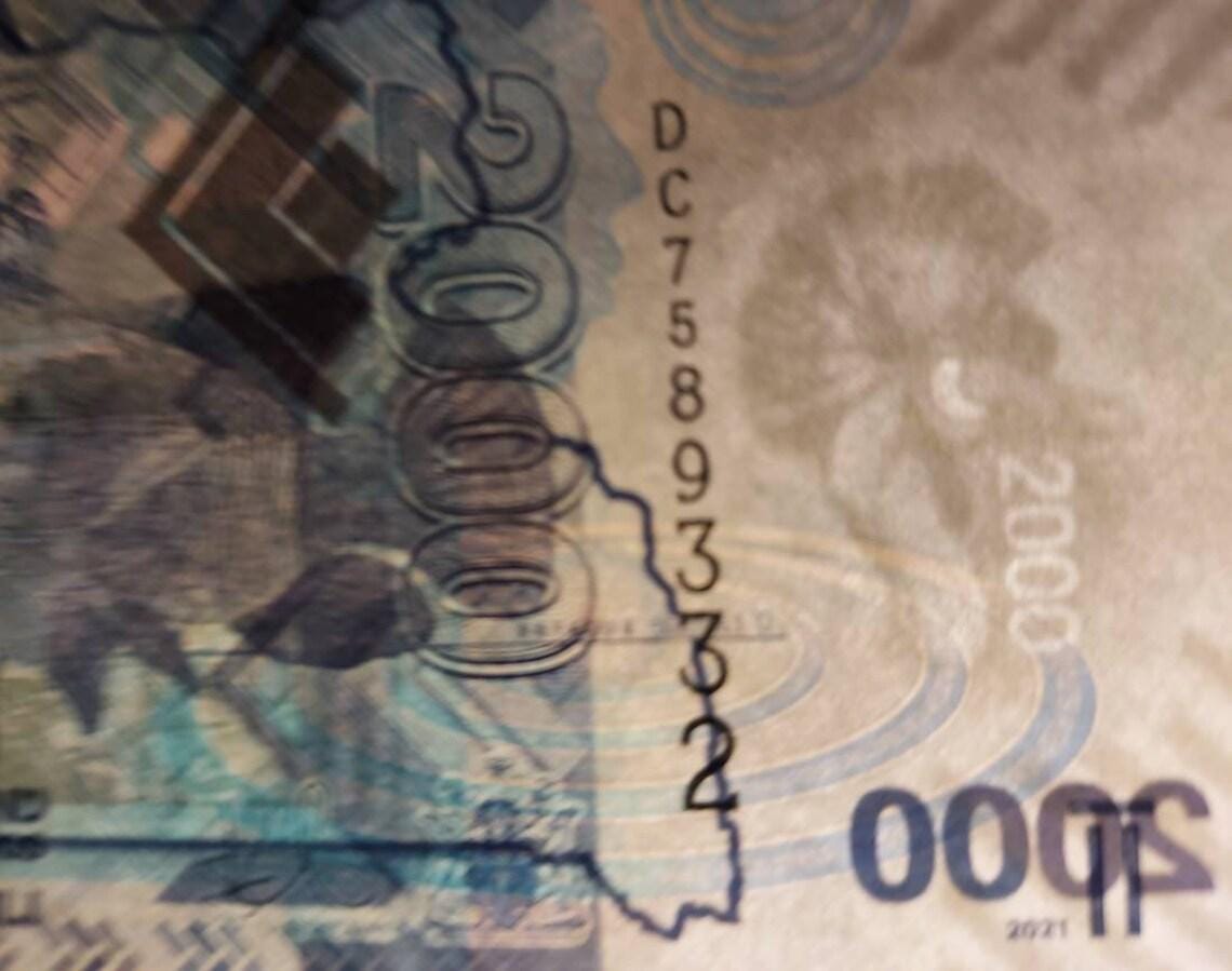 UGANDA 2000 Shillings; B-155f; UNC; 2021; Tilapia Fish and the Nile River