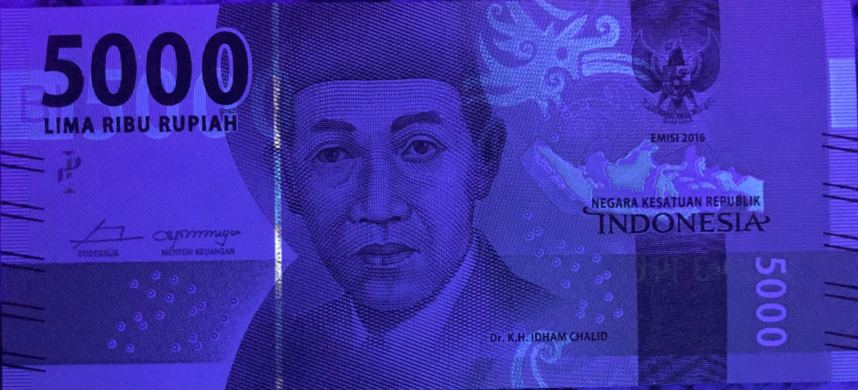 Indonesia 5000 Rupiah, B-611d, UNCIRCULATED from 2018; features Tari Gambyong