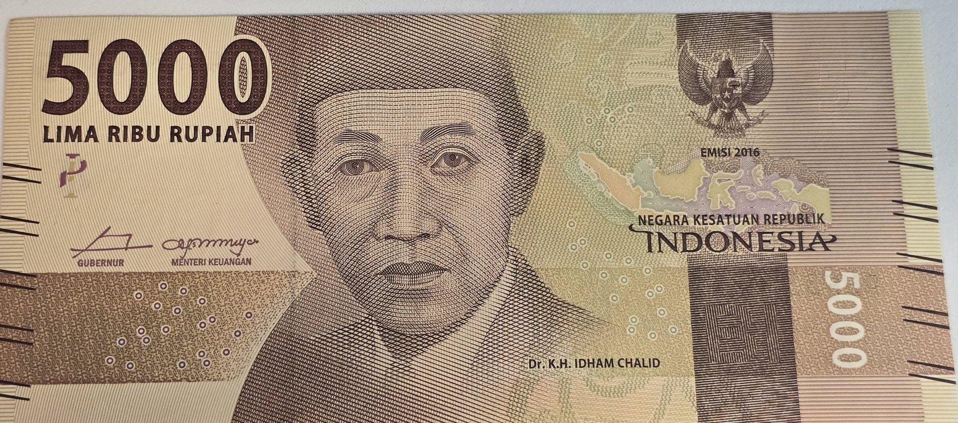 Indonesia 5000 Rupiah, B-611b, UNCIRCULATED from 2017; features Tari Gambyong