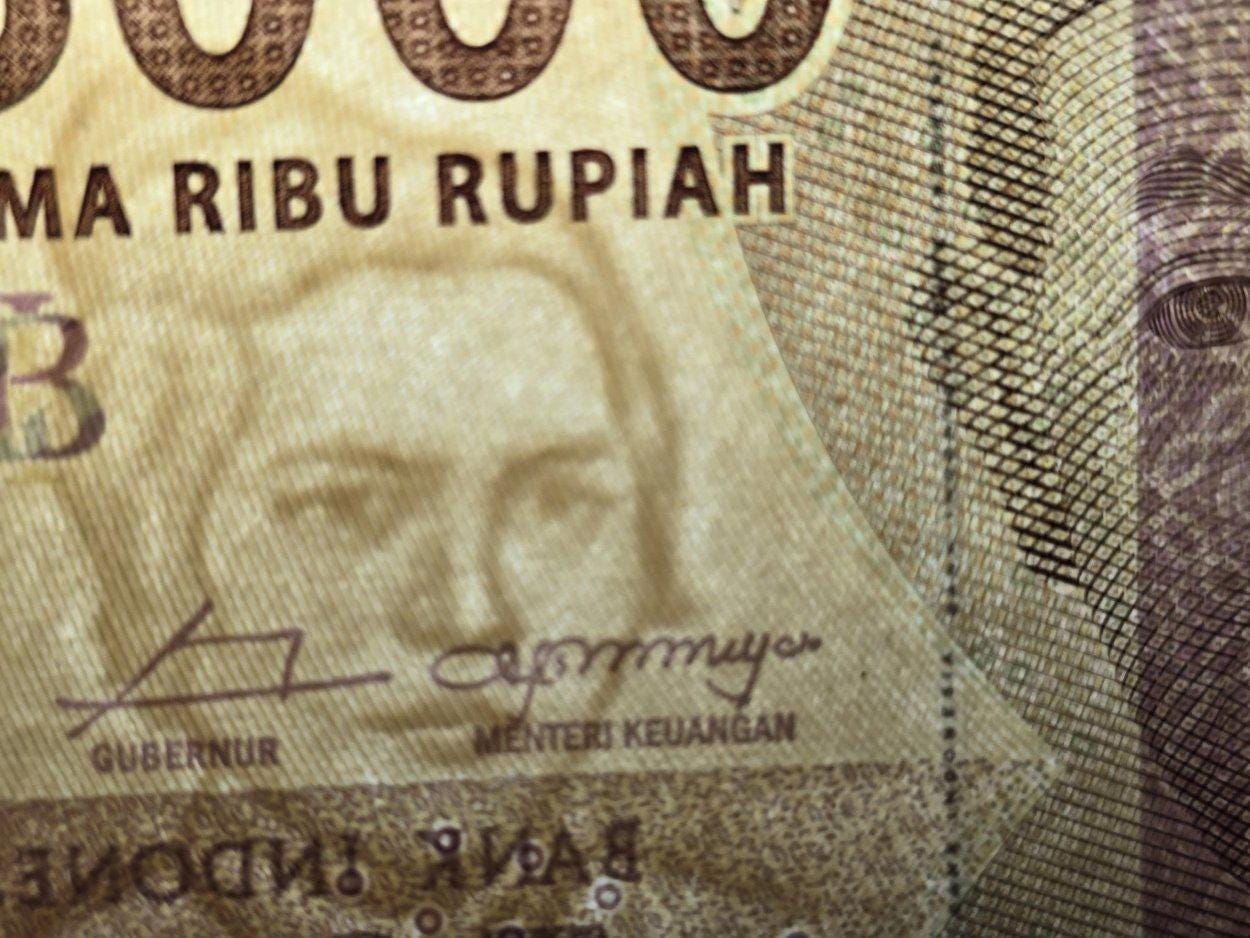 Indonesia 5000 Rupiah, B-611b, UNCIRCULATED from 2017; features Tari Gambyong