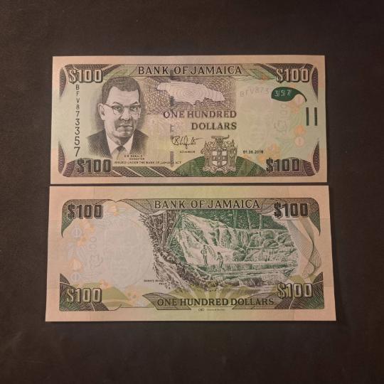 JAMAICA 100 Dollars; P-95e; UNCIRCULATED from 2018 featuring Dunns River Falls