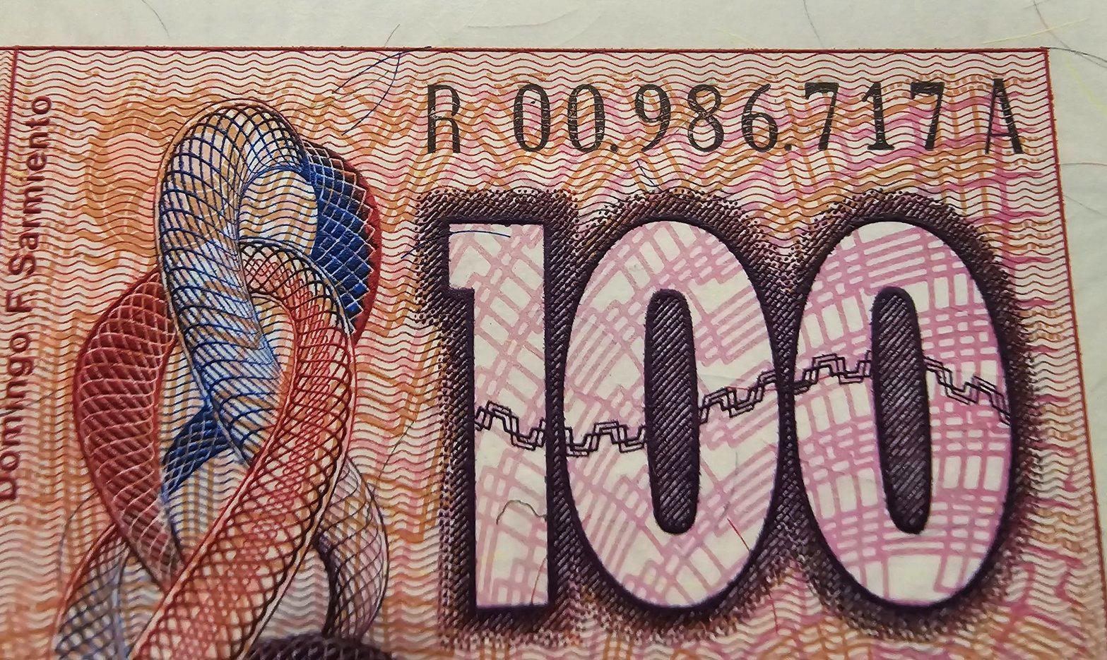 Argentina 100 Australes, P-327r (Replacement Note - Rare);  UNCIRCULATED, 1985; features D.F. Sarmientro