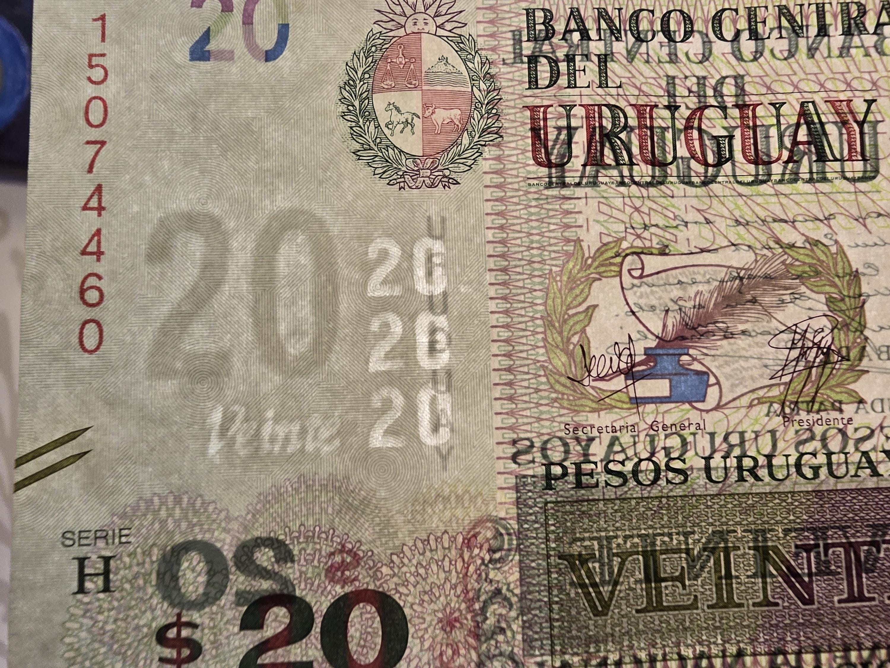 URUGUAY 20 Pesos, B-552b, UNCIRCULATED, 2018; Allegory of the homeland