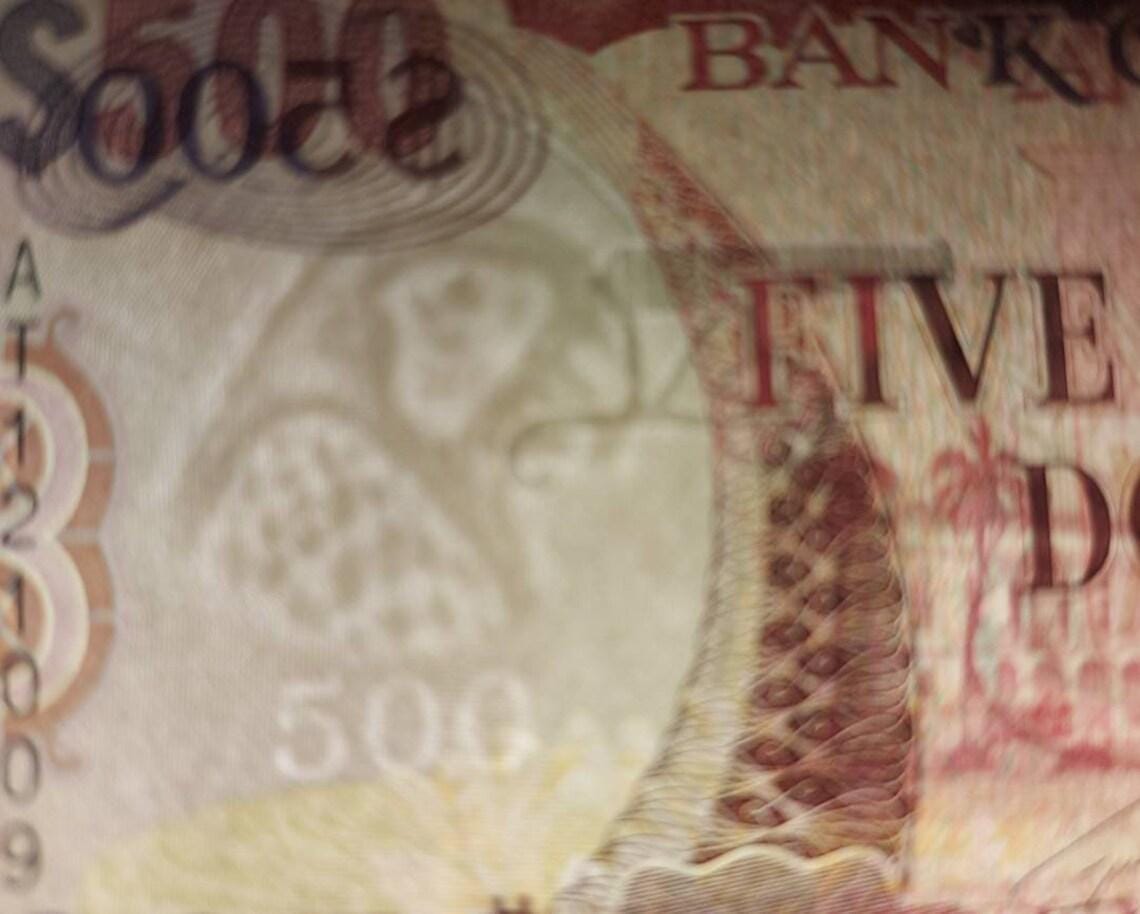 GUYANA 500 Dollars, P-37b, 2019, UNCIRCULATED; Features Map of Guyana