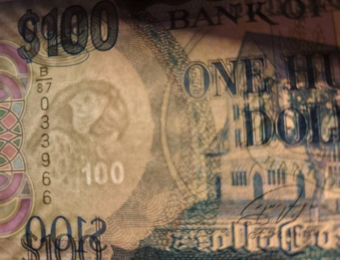 GUYANA 100 Dollars, B-114e, 2019, UNCIRCULATED; Cathedral; Map