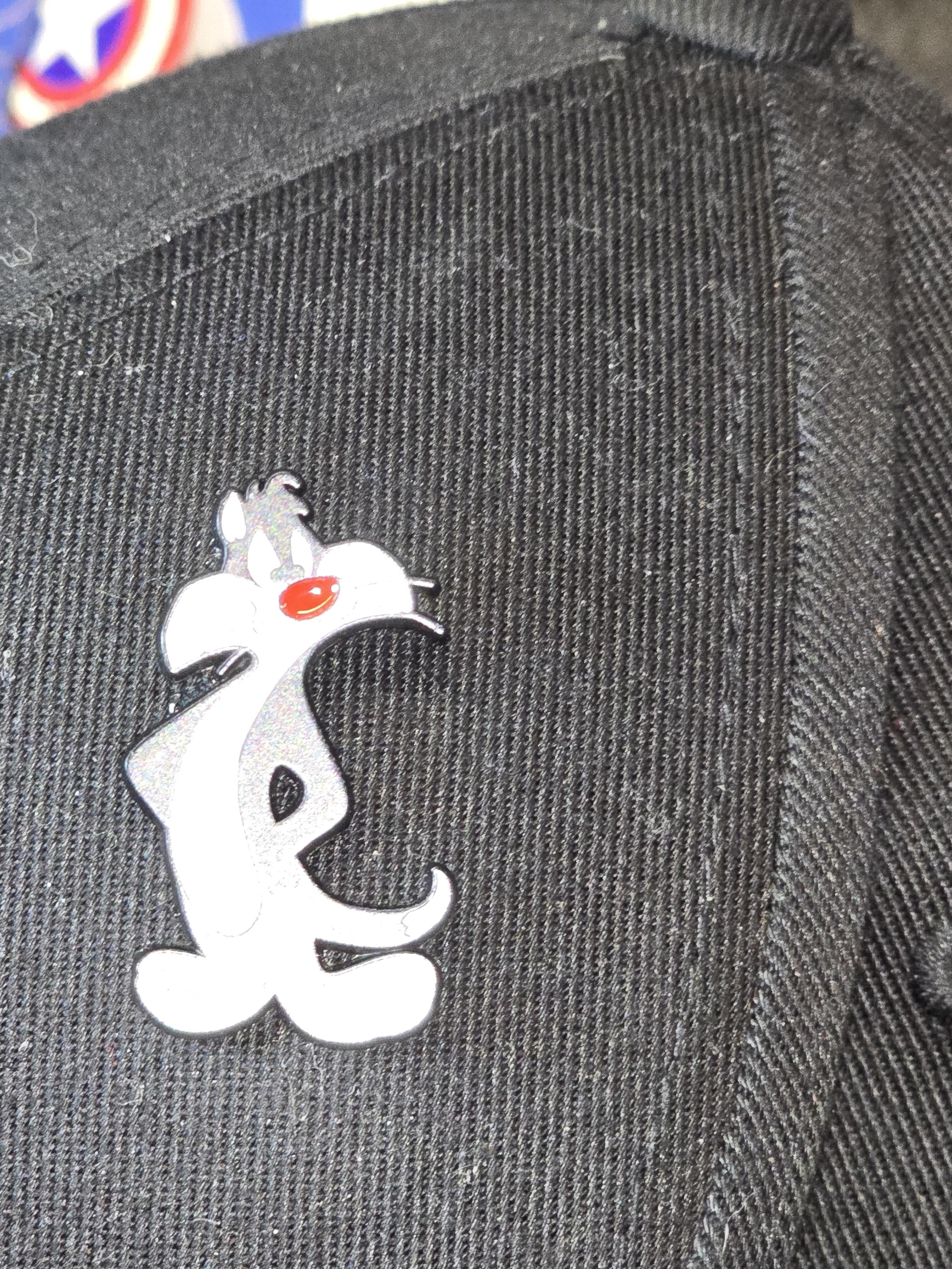 Sylvester the Cat ENAMEL Pin - Fan Collectible